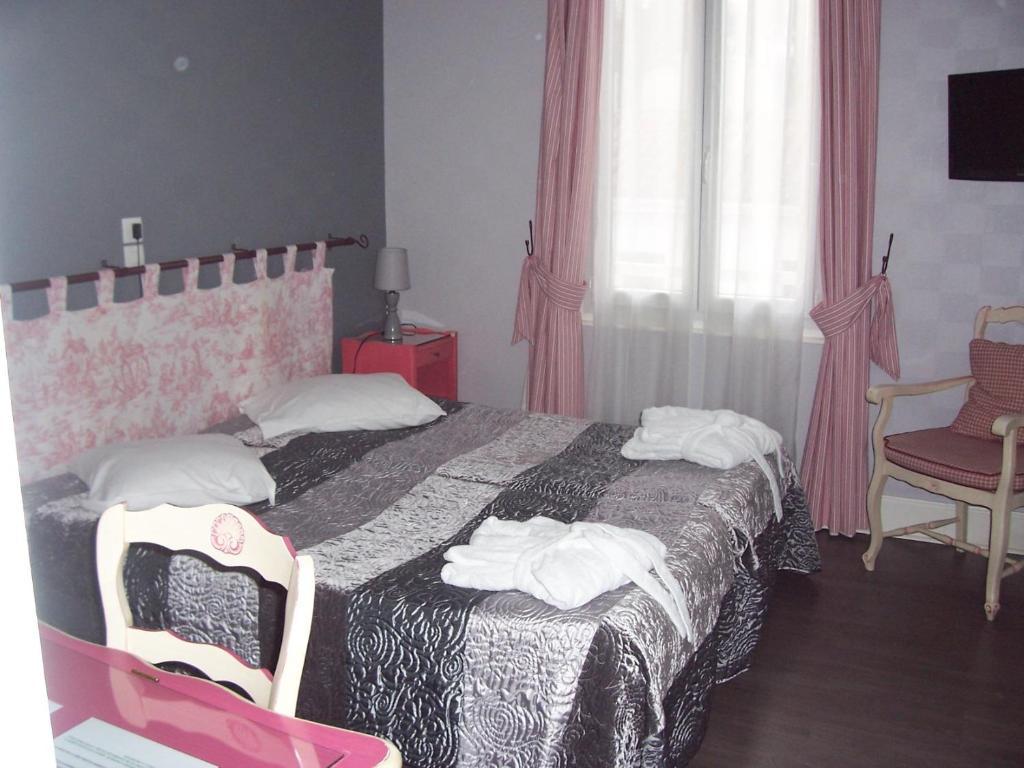 Hotel Beausejour Barbotan-les-Thermes Δωμάτιο φωτογραφία